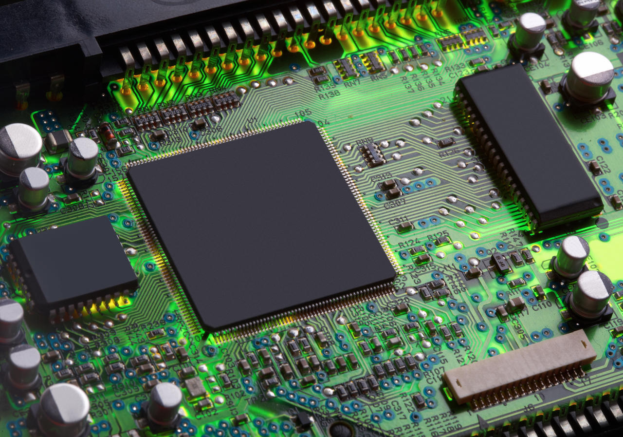 回收博通以太網(wǎng)IC，安森美IGBT模塊，賽靈思FPGA芯片，Microchip傳感器
